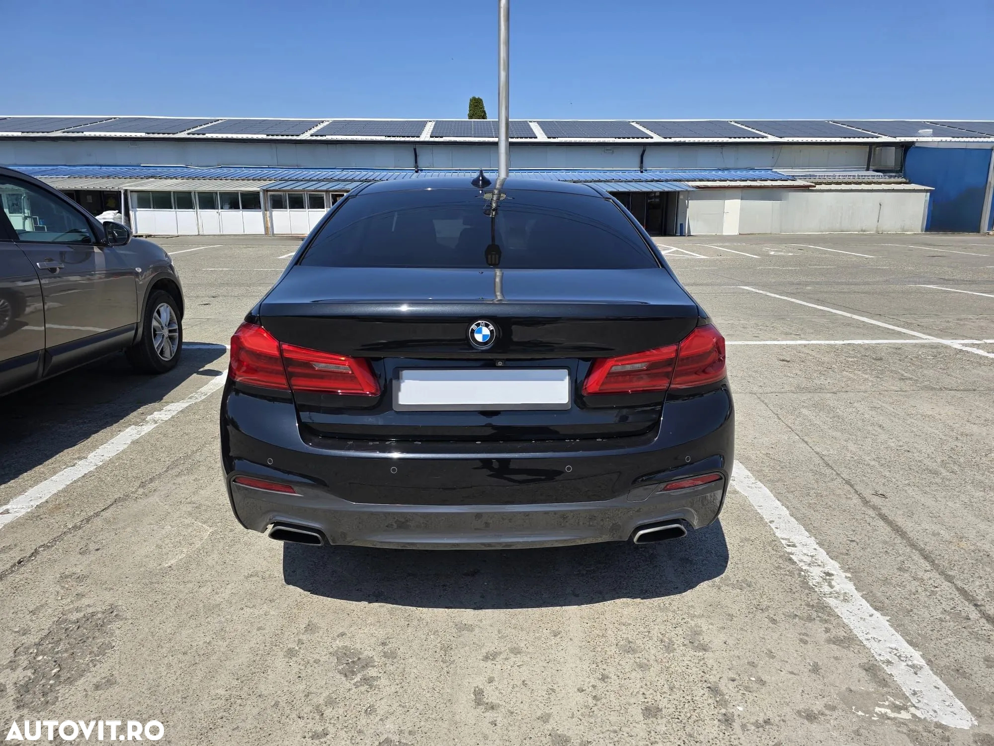 BMW Seria 5 530i xDrive AT - 3