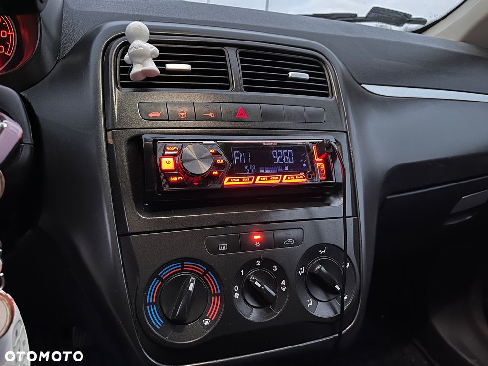 Fiat Grande Punto - 14