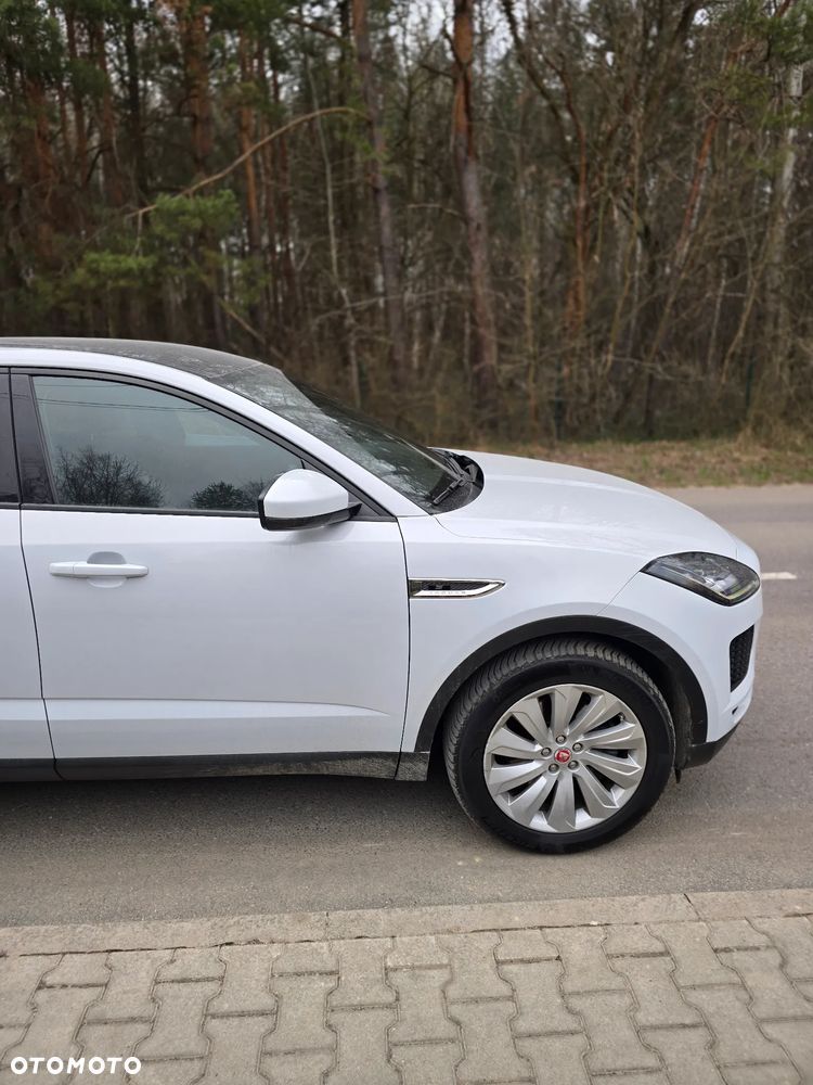 Jaguar E-Pace P250 AWD R-Dynamic - 14