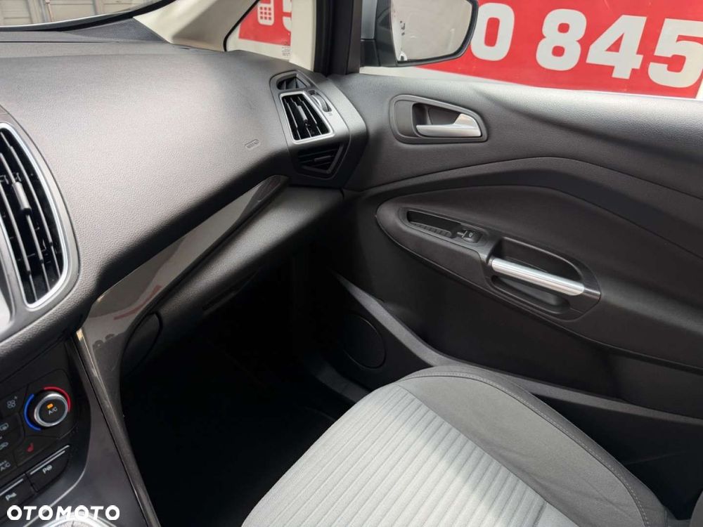Ford C-MAX - 33