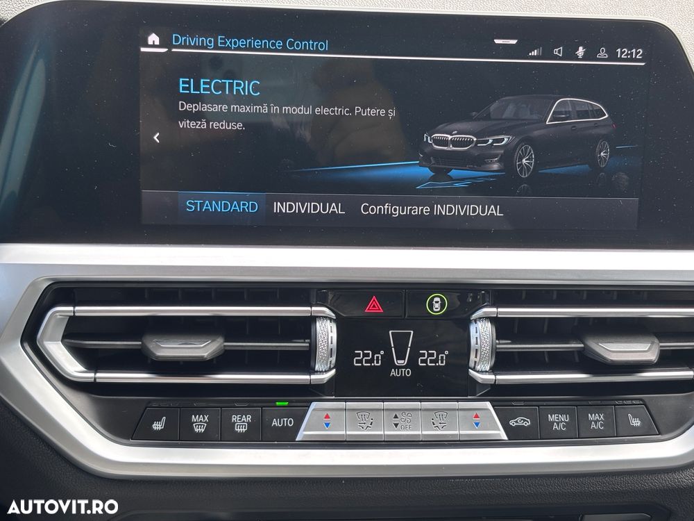 BMW Seria 3 320e Aut. Sport Line - 30