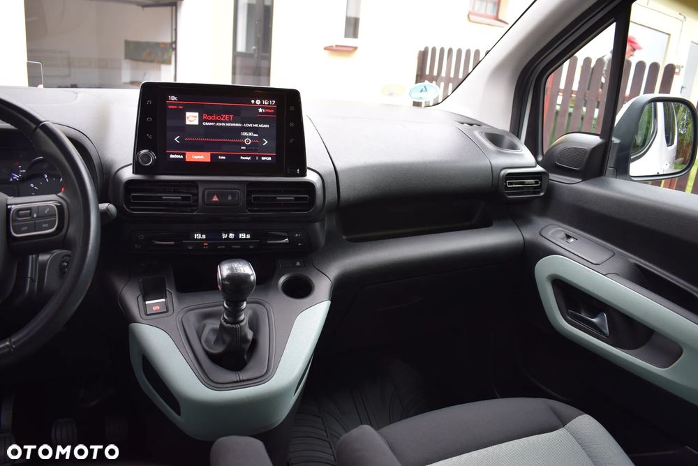 Citroën Berlingo XL 7-Sitzer BlueHDi 130 FEEL PACK - 15