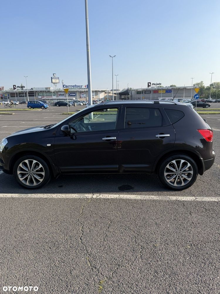 Nissan Qashqai 2.0 dCi 4x4 Tekna - 3