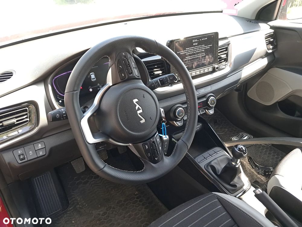 Kia Stonic - 12
