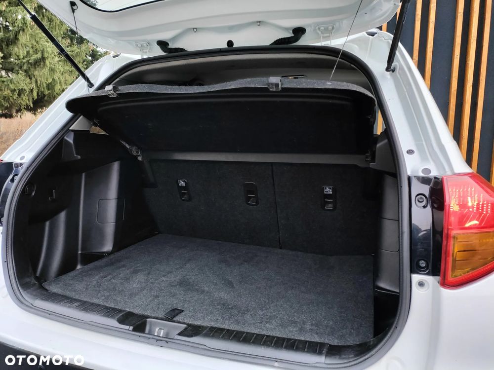 Suzuki Vitara 1.6 Premium 2WD - 39