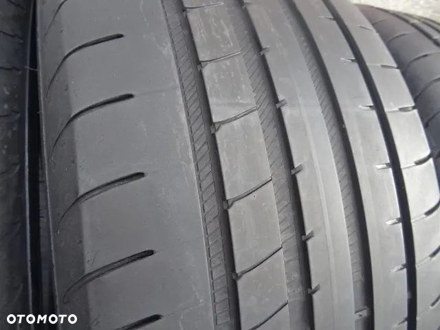 225/50/R17 94Y Goodyear Eagle Asymetric 5 - 4