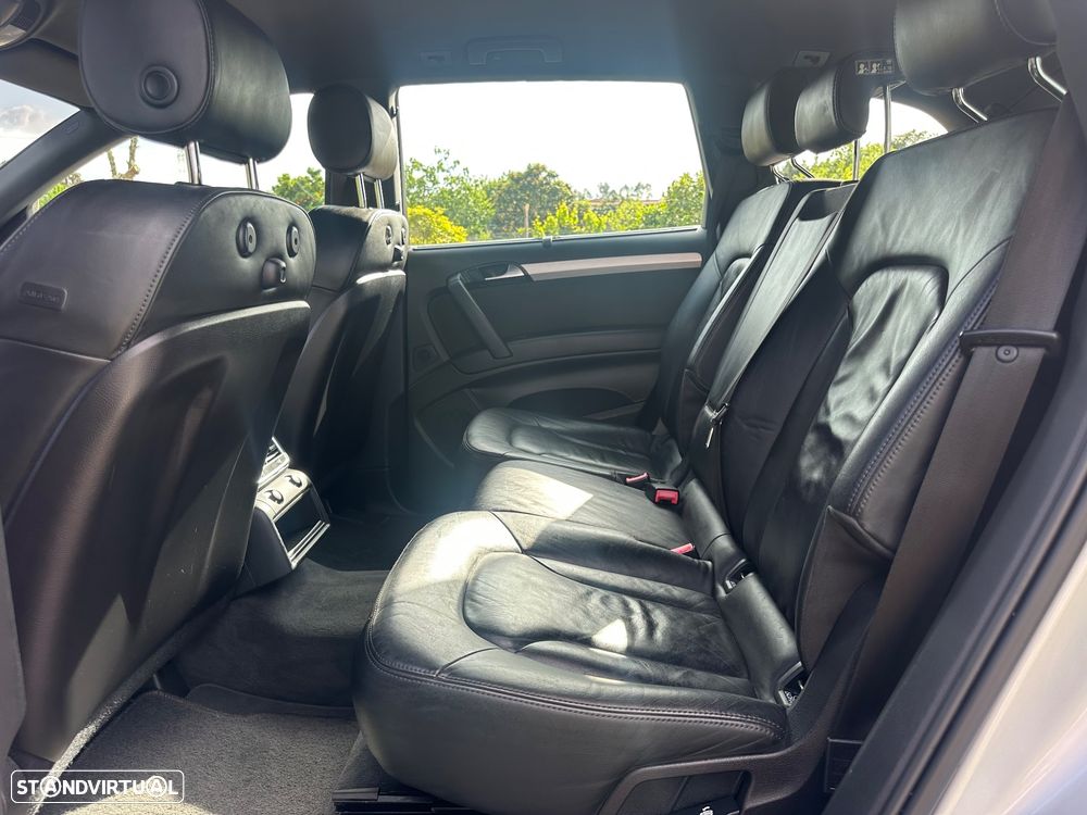 Audi Q7 3.0 V6 TDi quattro S-line Tiptronic - 27