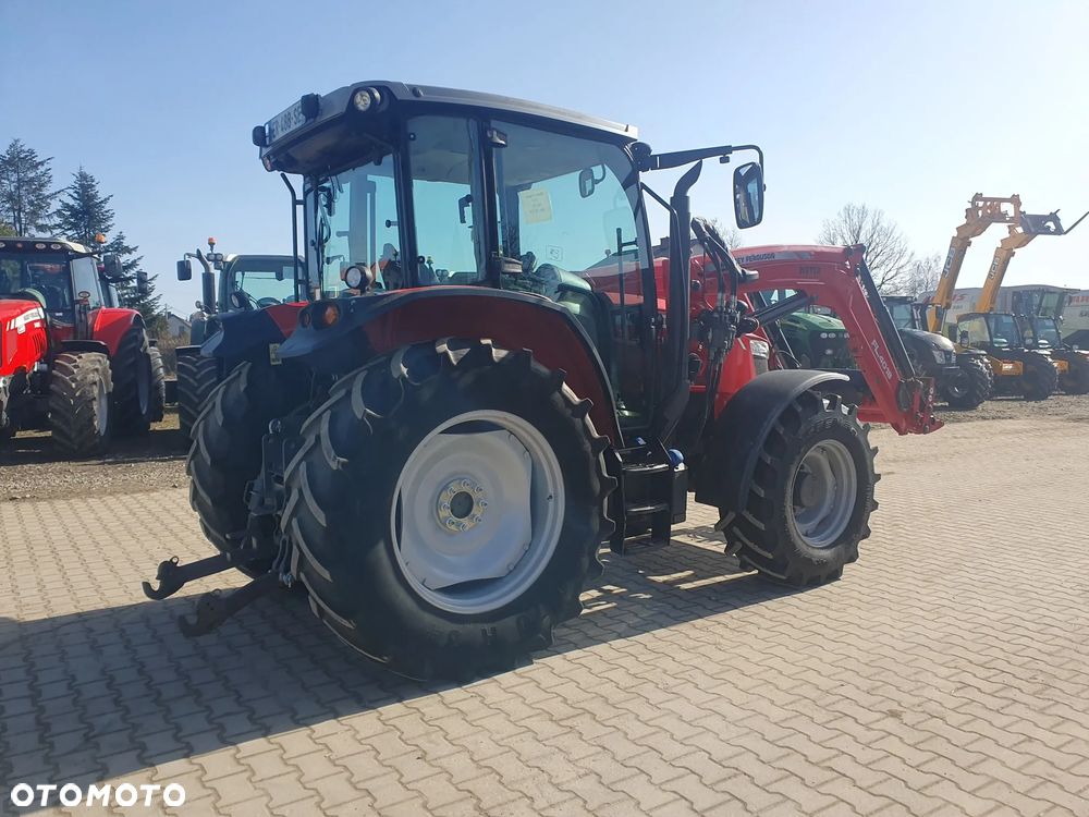 Massey Ferguson 5710 - 3