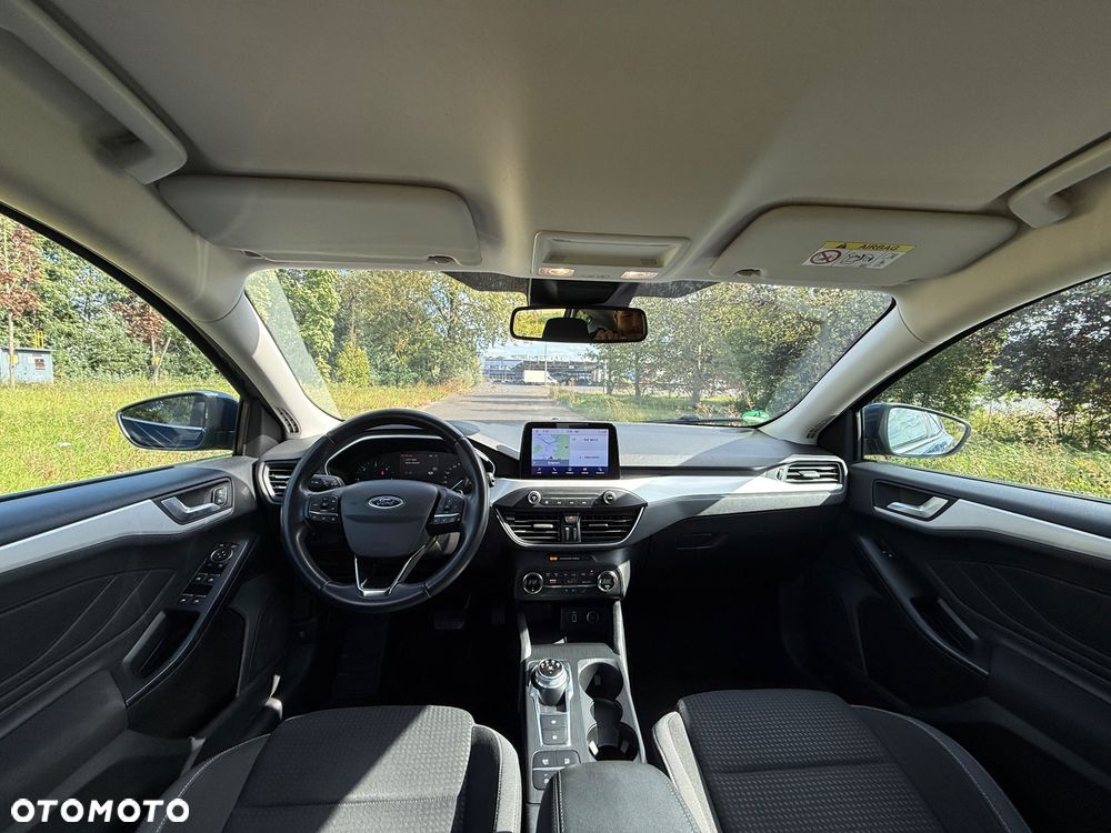 Ford Focus - 8