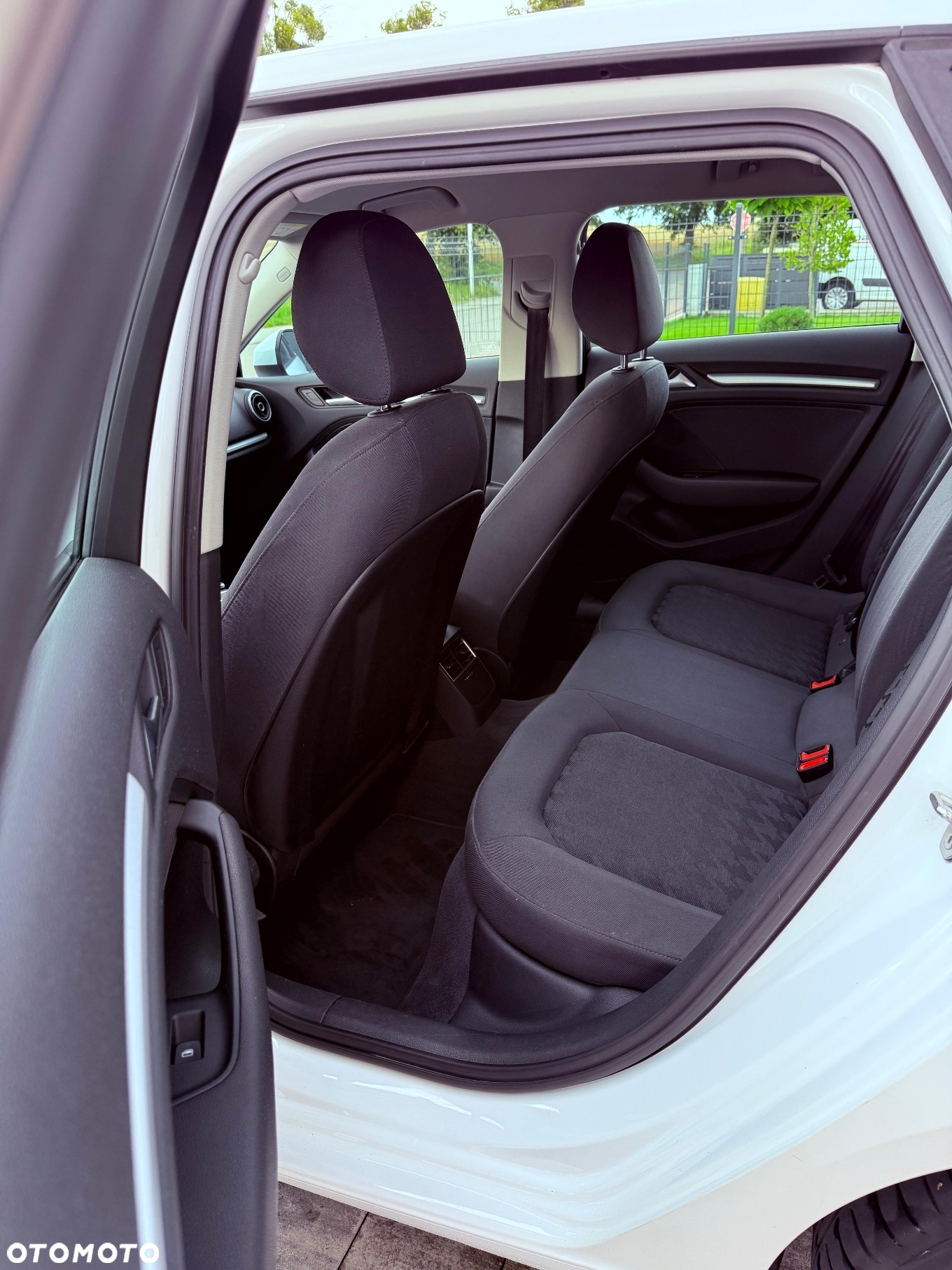 Audi A3 1.4 TFSI Ambiente - 9