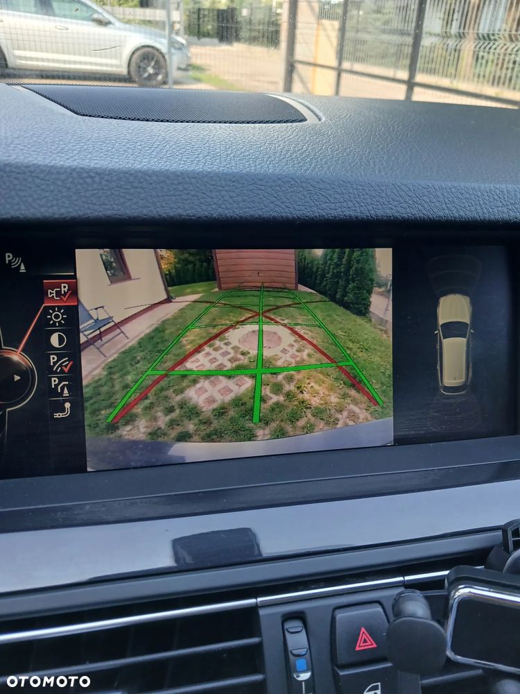 BMW Seria 5 520d - 22