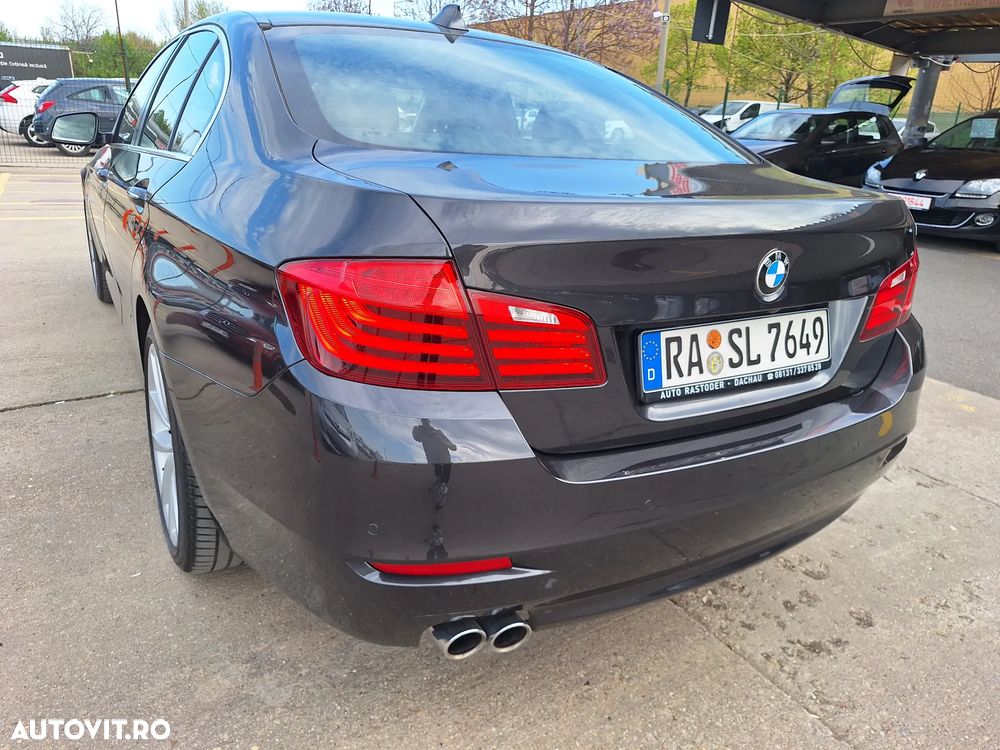 BMW Seria 5 520d Aut. - 16