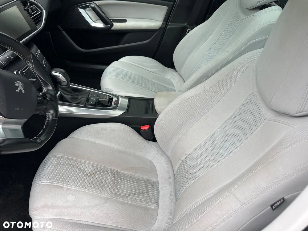 Peugeot 308 BlueHDi 150 EAT6 Stop & Start Allure - 10