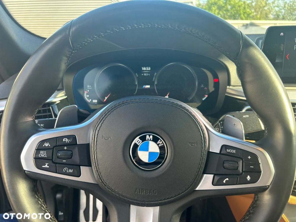 BMW Seria 5 530d xDrive M Sport sport - 18