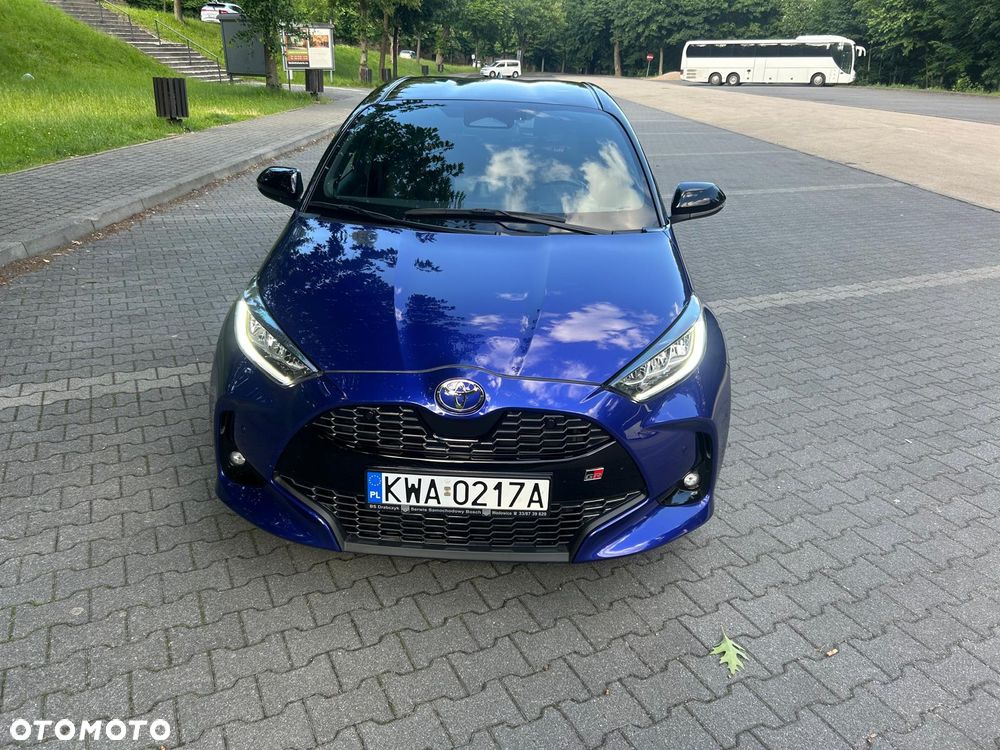 Toyota Yaris Hybrid 1.5 GR Sport - 24