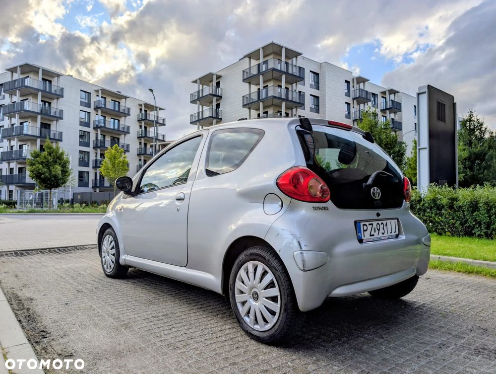 Toyota Aygo 1.0 VVT-i Luna A/C - 2