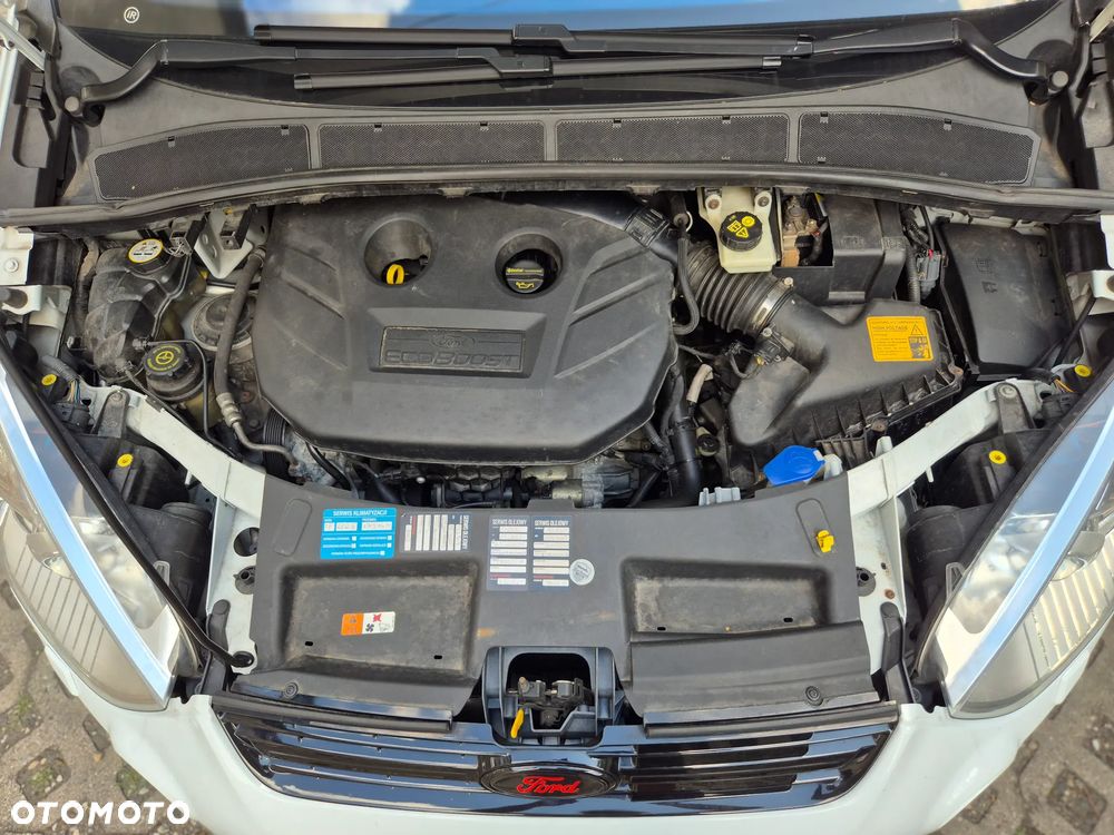 Ford S-Max - 8