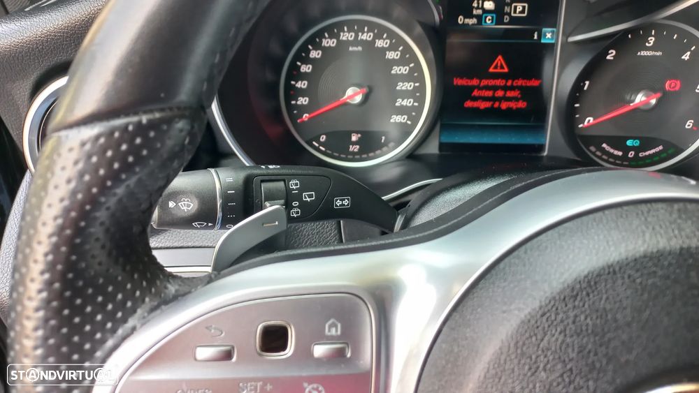 Mercedes-Benz C 300 de AMG Line — fotografia 17