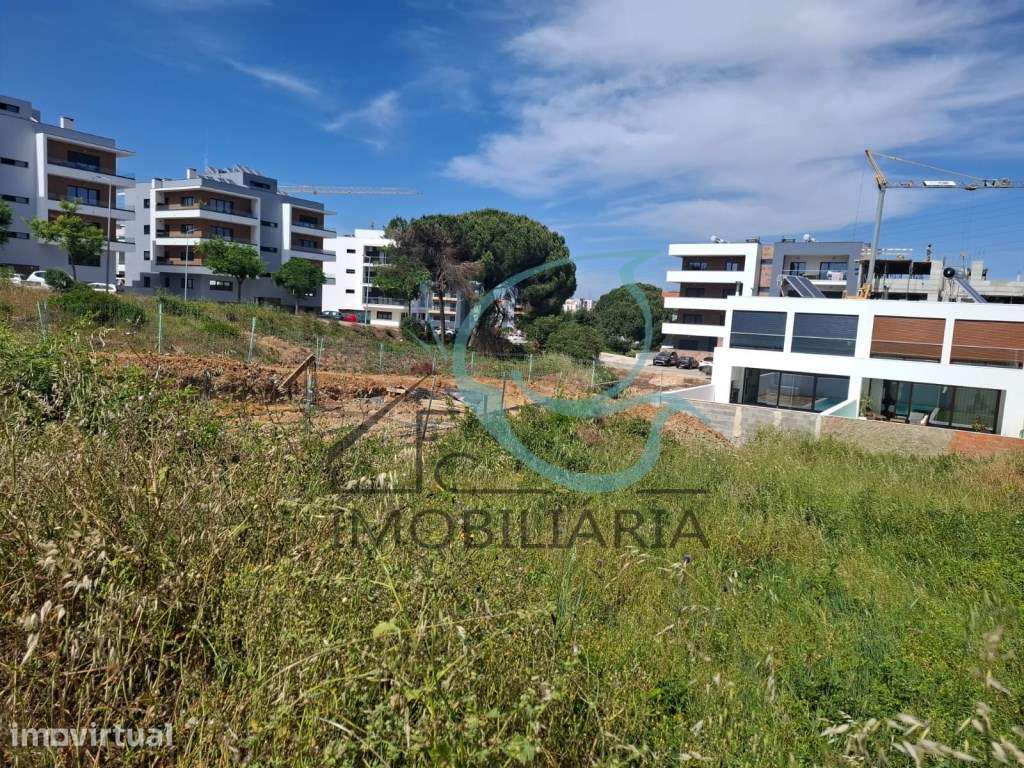 Terreno na Quinta da Amizade com projeto aprovado - Grande imagem: 4/9