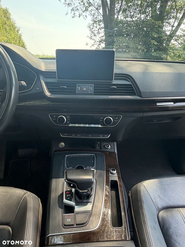 Audi Q5 45 TFSI quattro S tronic - 28
