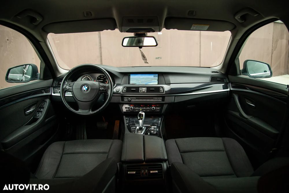 BMW Seria 5 520d Aut. - 21