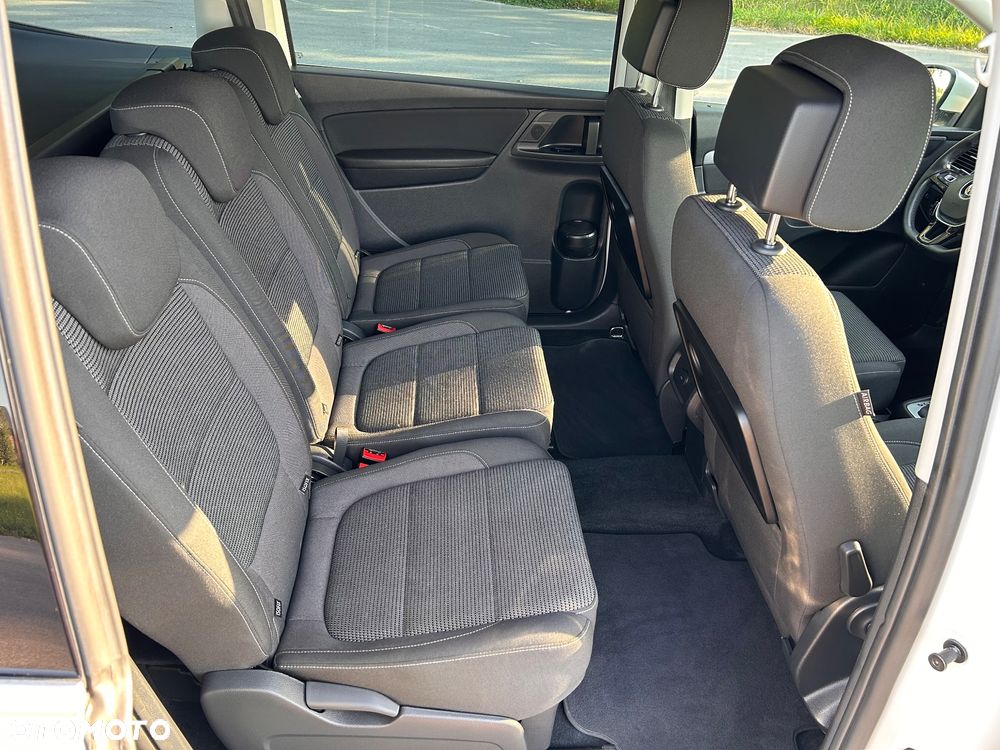 Volkswagen Sharan 2.0 TDI DSG IQ.DRIVE - 33