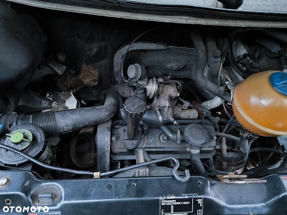 VW Volkswagen T4 Transporter 1.9 2.4 Diesel NA CZĘŚCI Zdekompletowany blaszak BARDZO DUŻO DOBRYCH CZĘŚCI TANIO! - 18