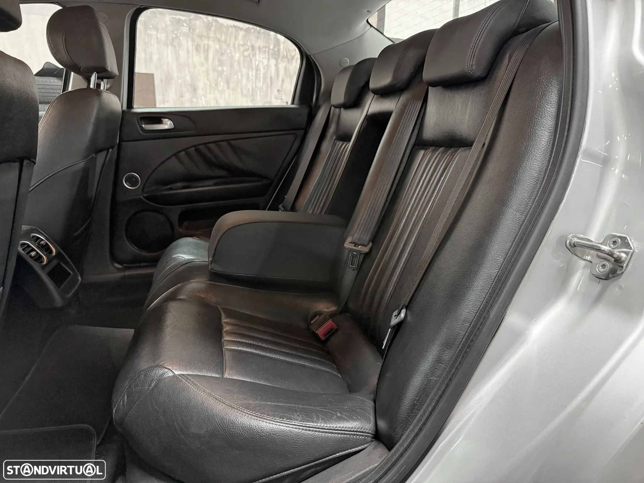 Alfa Romeo 159 2.0 JTDm Distinctive - 14
