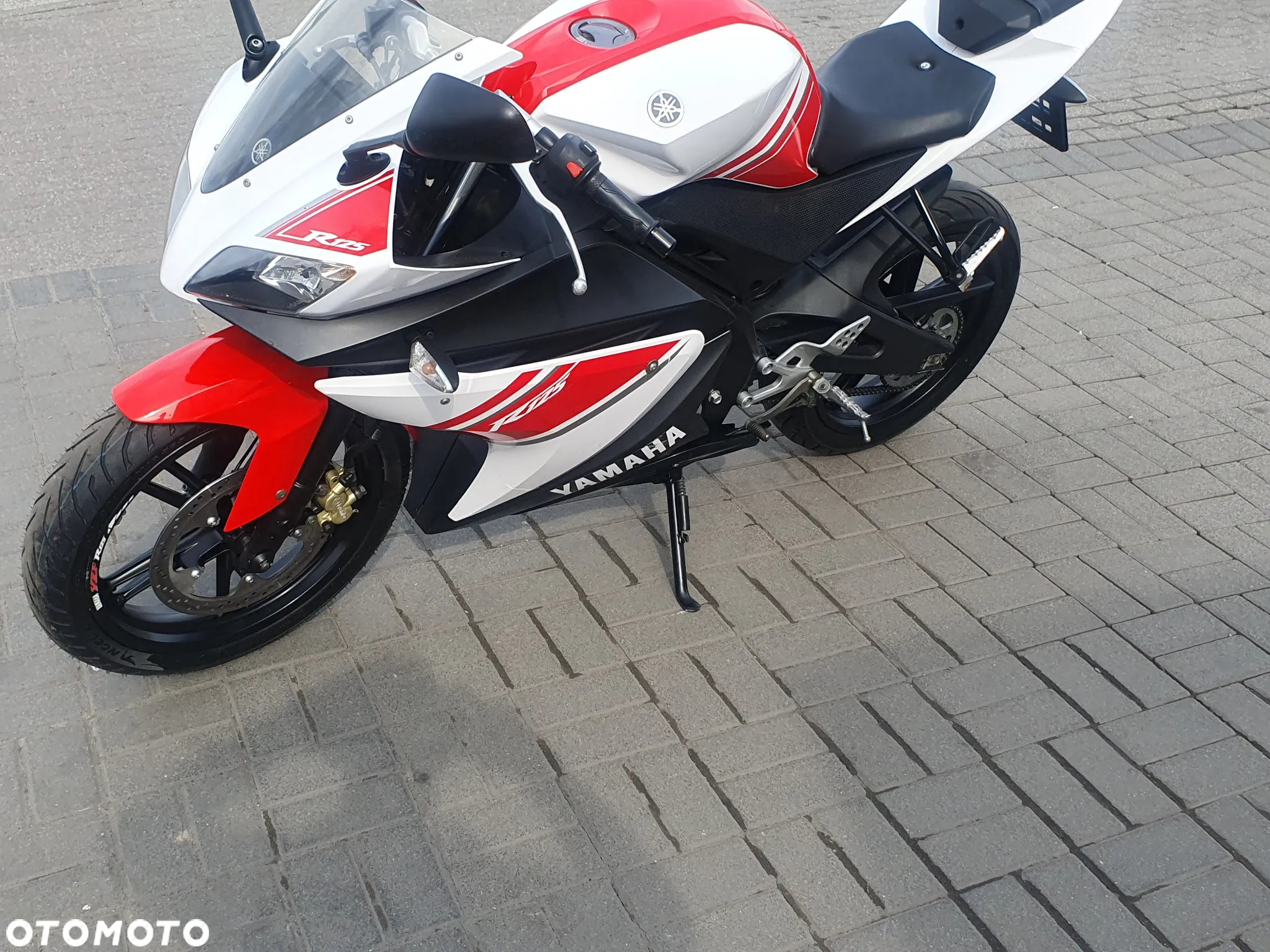 Yamaha YZF - 31