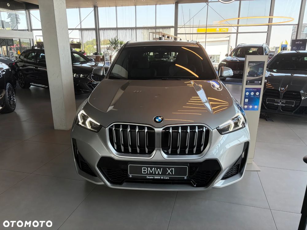 BMW X1 - 8