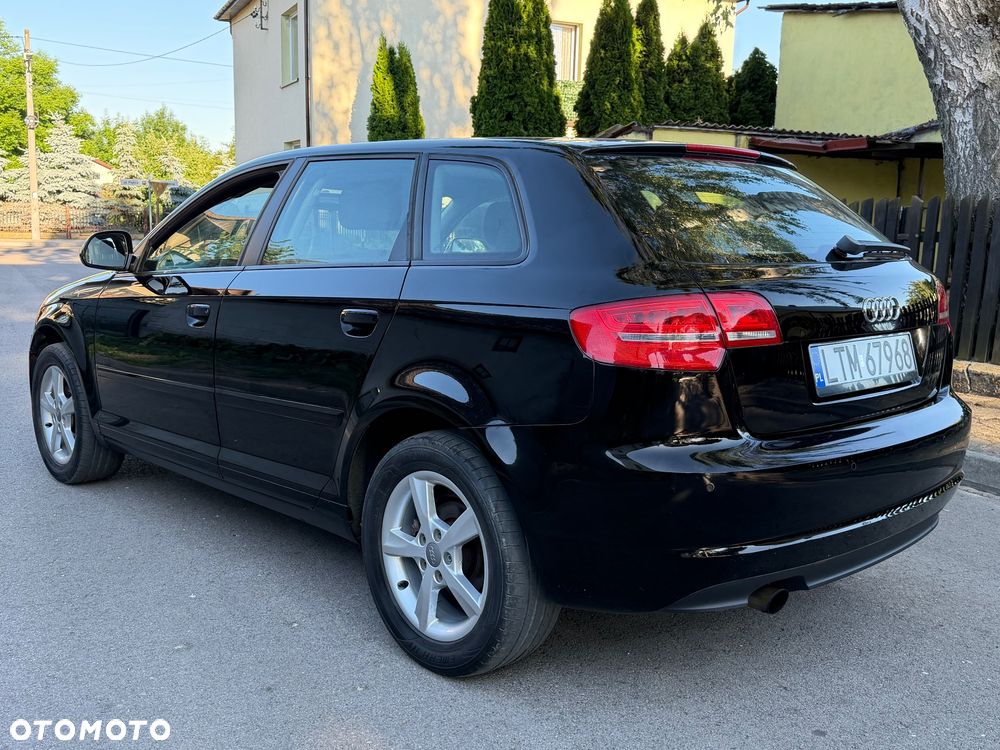 Audi A3 Sportback 1.6 Attraction - 5