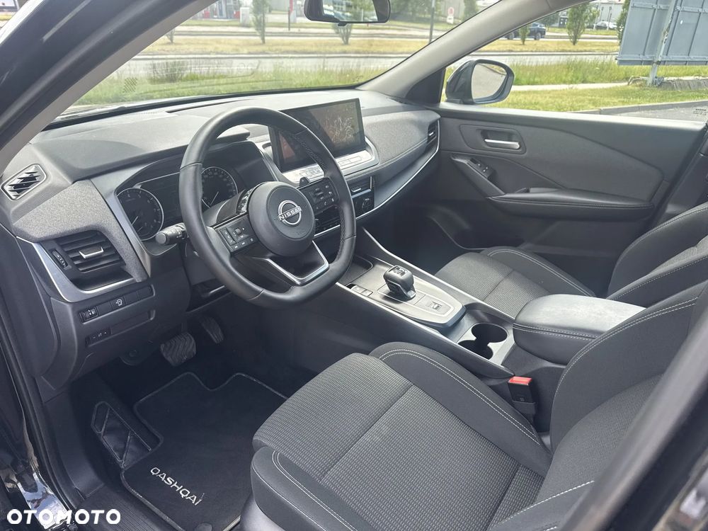 Nissan Qashqai 1.3 DIG-T MHEV Acenta Xtronic - 12