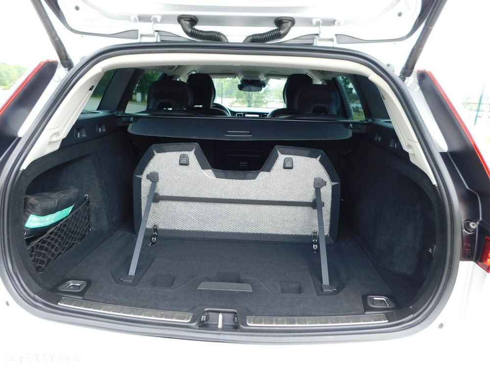Volvo V60 - 30