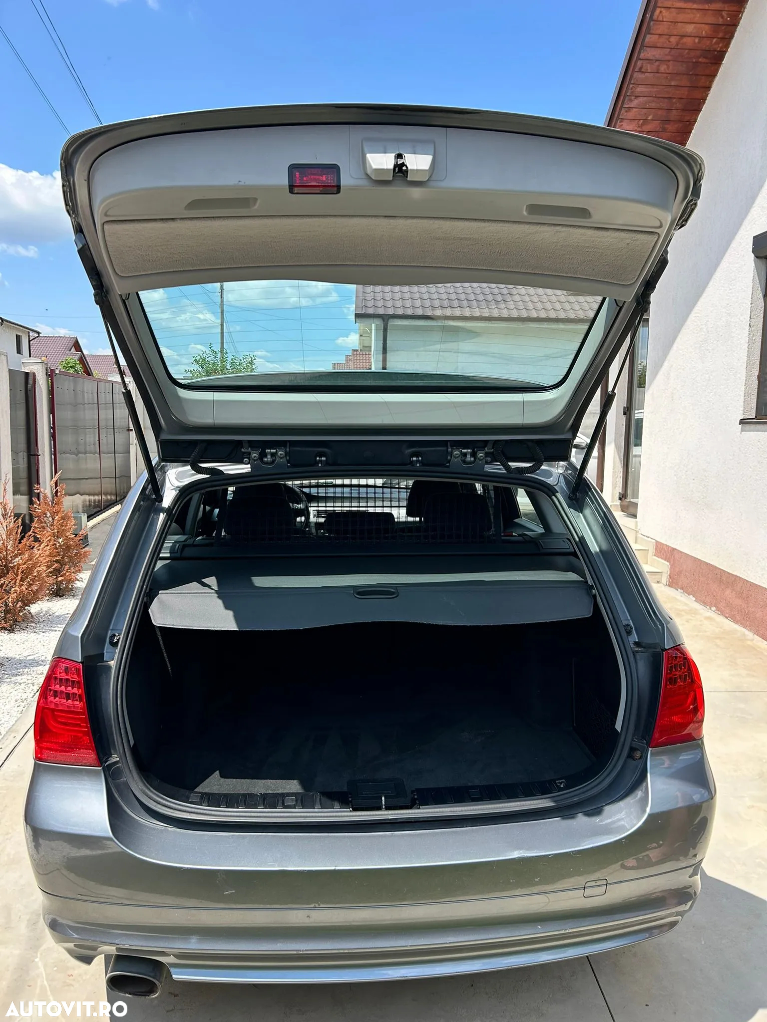 BMW Seria 3 320d - 9