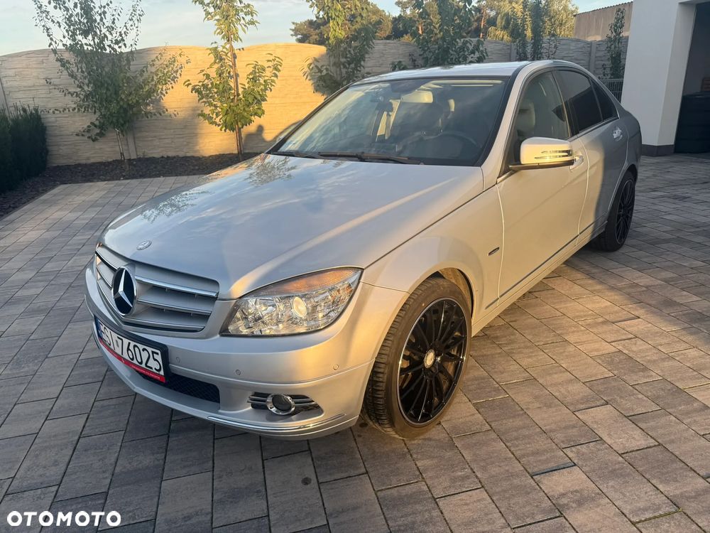 Mercedes-Benz Klasa C 220 T CDI DPF Automatik Avantgarde - 1