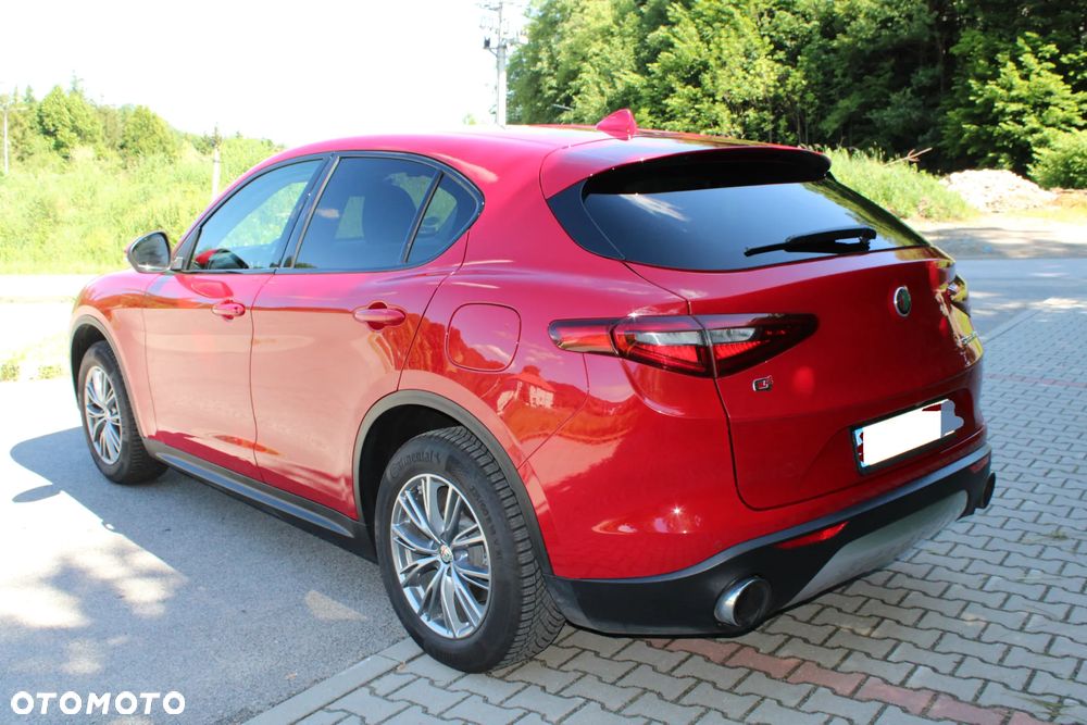 Alfa Romeo Stelvio 2.0 Turbo 16V AT8-Q4 - 8