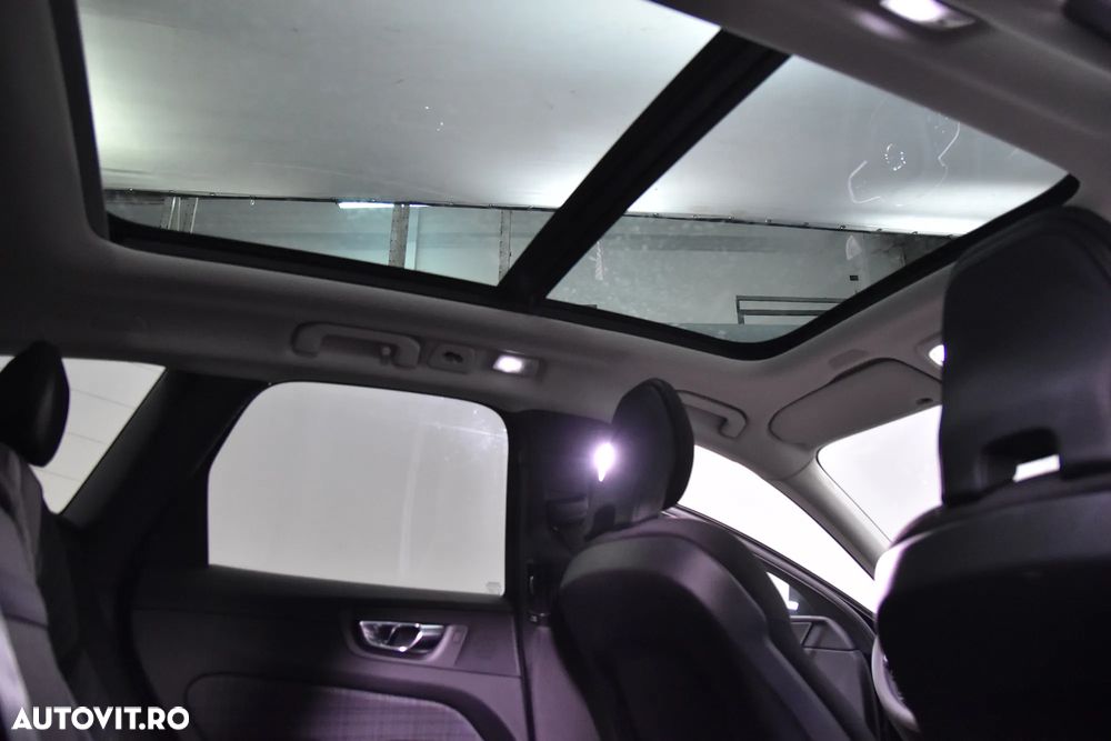 Volvo XC 60 - 22