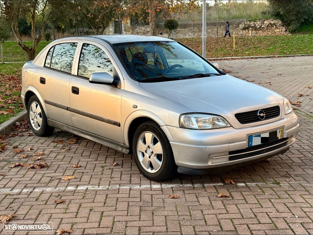 Opel Astra 1.4 Club - 5