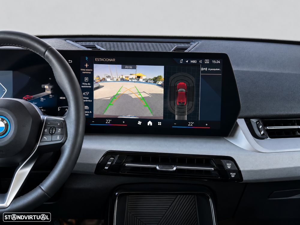 BMW iX2 eDrive20 — photo 4