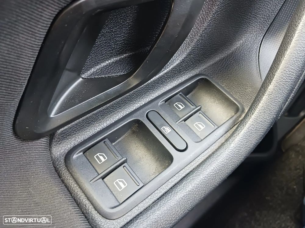 Skoda Fabia 1.6 TDI Ambiente - 29
