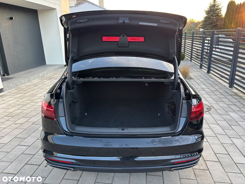 Audi A4 Limousine 40 TDI mHEV Advanced S tronic - 40