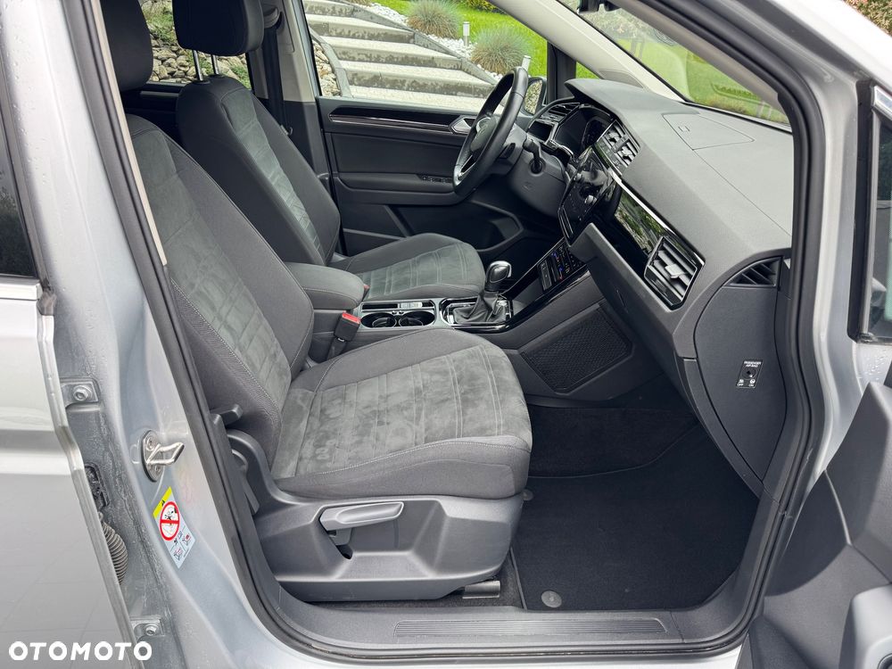 Volkswagen Touran 1.5 TSI EVO Highline DSG - 22