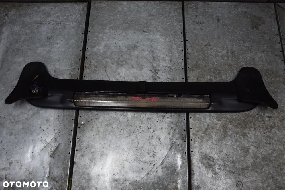 NISSAN NAVARA D22 SPOILER LOTKA TYŁ - 6