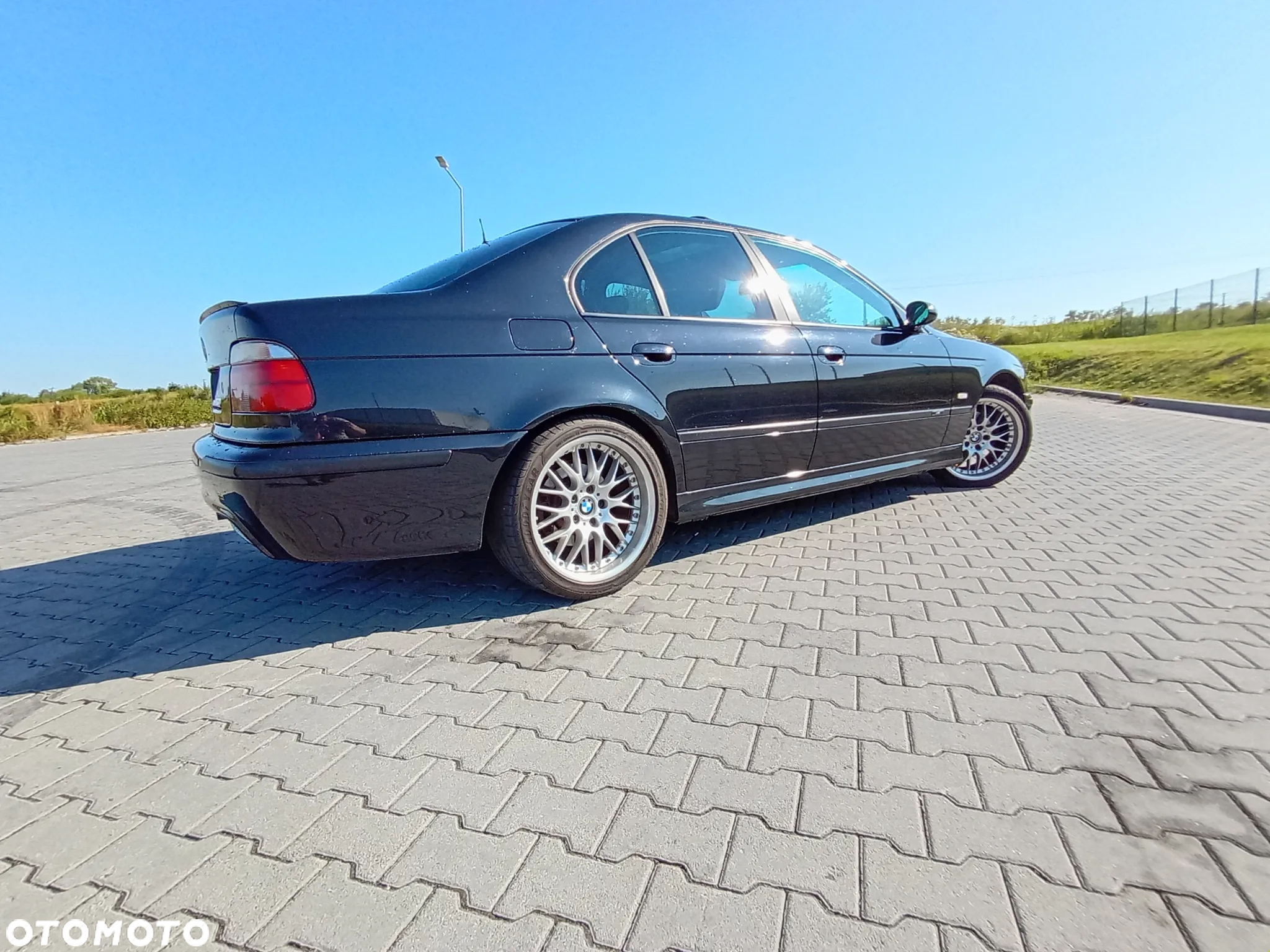 BMW Seria 5 528i - 3