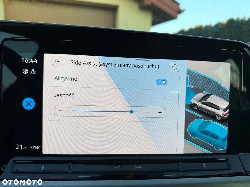 Volkswagen Golf 1.5 eTSI OPF DSG Life - 28