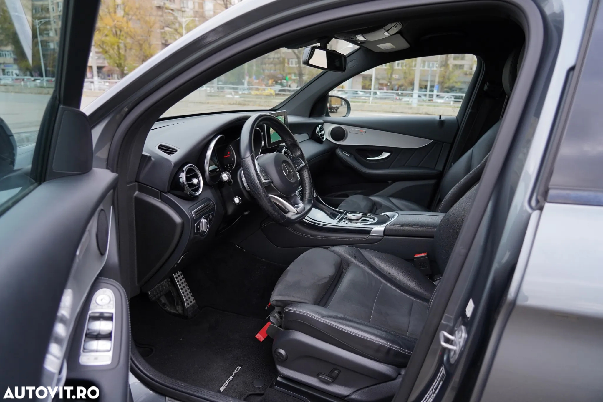 Mercedes-Benz GLC Coupe 220 d 4Matic 9G-TRONIC AMG Line - 9