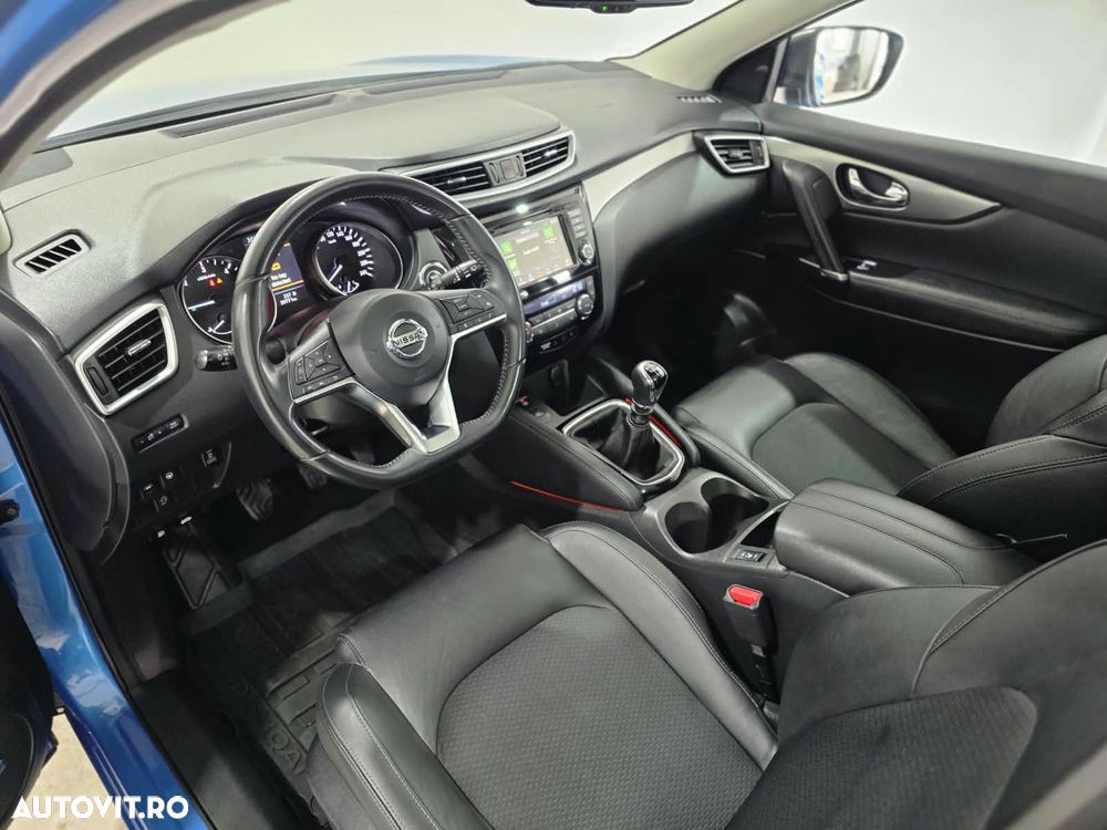 Nissan Qashqai 1.7D 150CP ALL MODE 4X4-I Tekna Bose - 4
