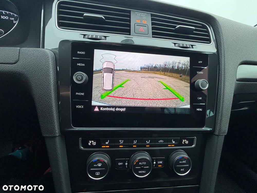 Volkswagen Golf 1.5 TSI BMT Comfortline - 10