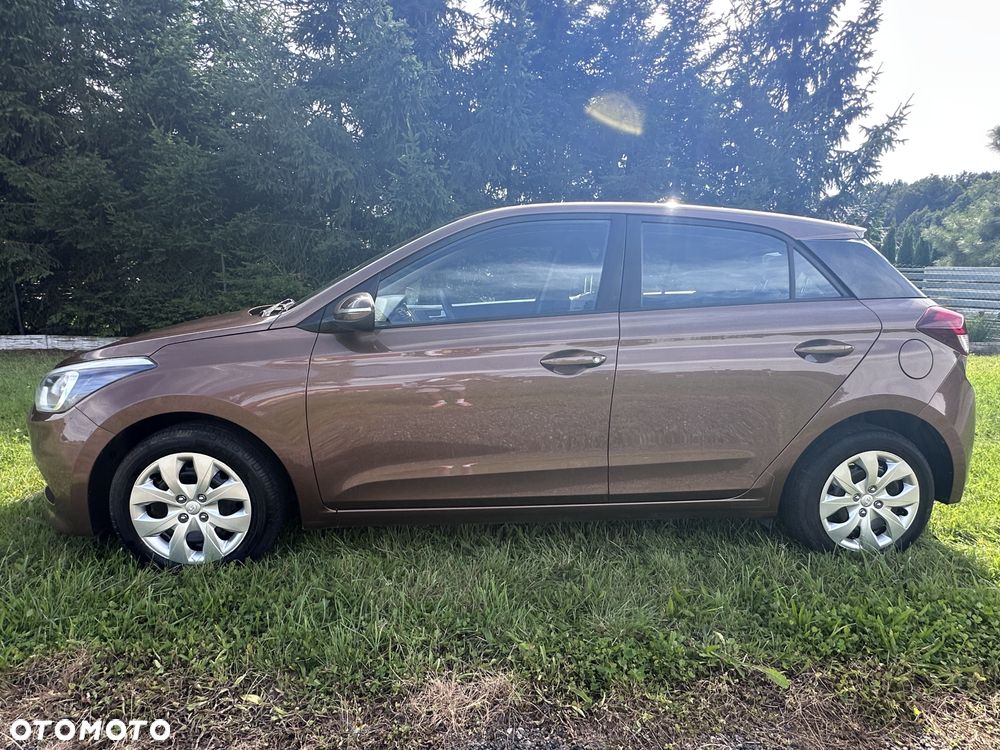 Hyundai i20 1.2 Fresh - 10