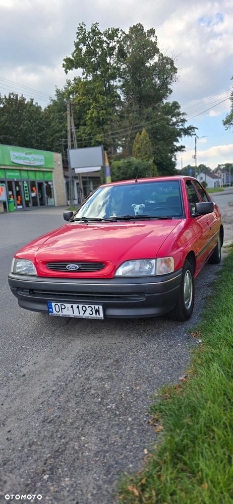 Ford Escort 1.3 CL - 2